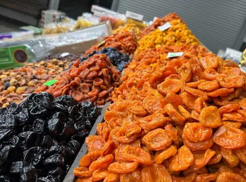 تصویر 1 از قیسی زردآلو کیلویی مرغوب مناسب فروشگاه‌های خشکبار
